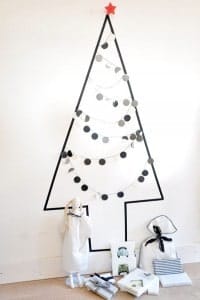 Modern Simple Wall Christmas Tree