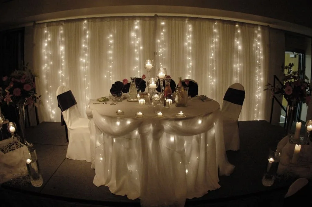 Valentine’s Day Dinner Lights