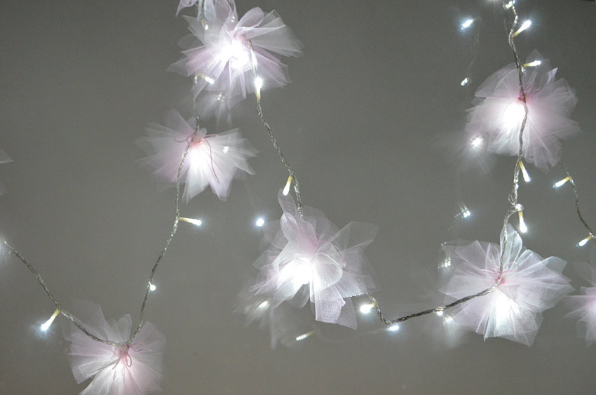DIY Tulle Flower Fairy Lights