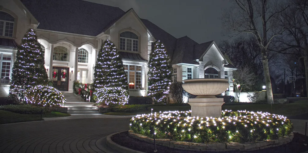 Christmas Light Installation in Riverside, CA Christmas Light Installation in Riverside, CA