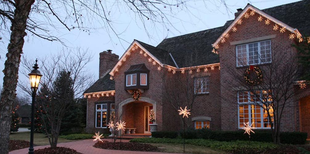 Christmas Light Installation in Huntsville, AL Christmas Light Installation in Huntsville, AL