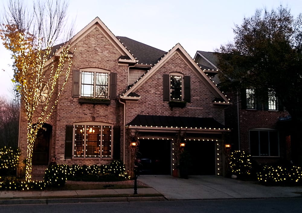 Christmas Light Installation in Yorba Linda, CA
